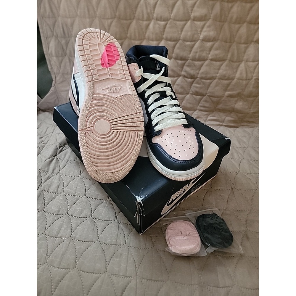 Nike Air Jordan 1 Retro High OG SE 'Bubble Gum' US Size 6.5 - Picture 6 of 6